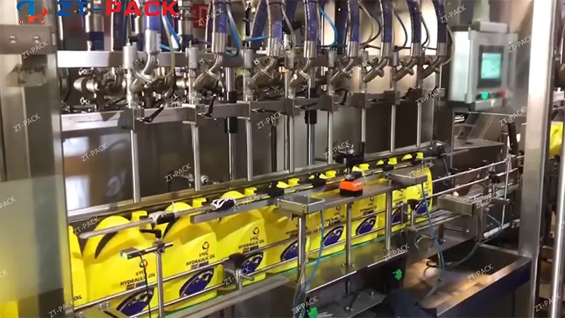 Línea de llenado de aceite lubricante de 5L de 8 boquillas servo