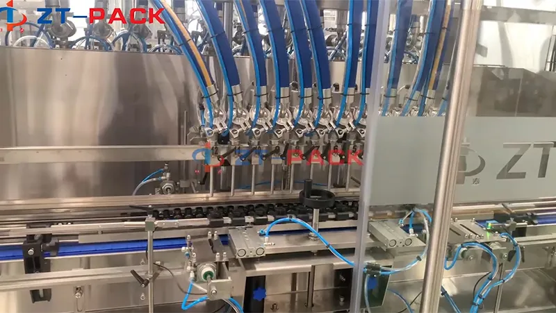 Línea de llenado de botellas pequeñas